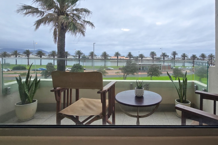 To Let 3 Bedroom Property for Rent in Milnerton Central Western Cape